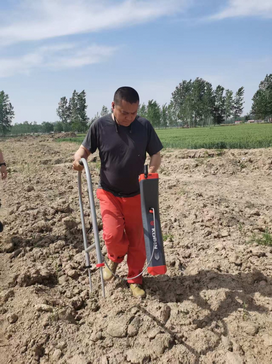 埋地管道檢漏儀使用現場