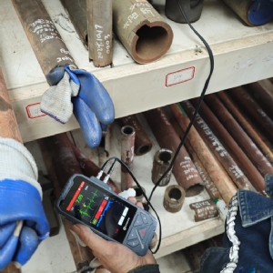 智能型超聲波測(cè)厚儀使用現(xiàn)場(chǎng)